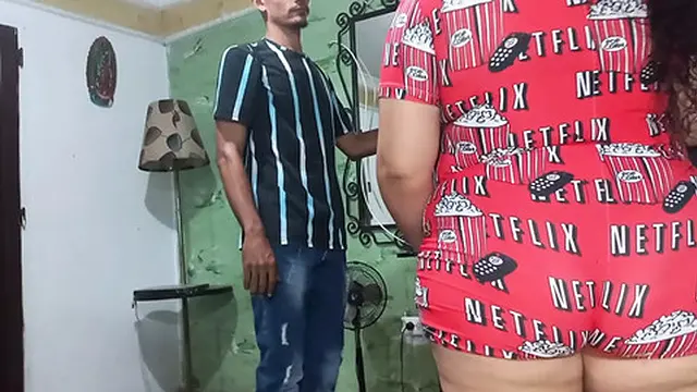 GIANT TIT FUCKING SESSION WITH THE TECHNICIAN