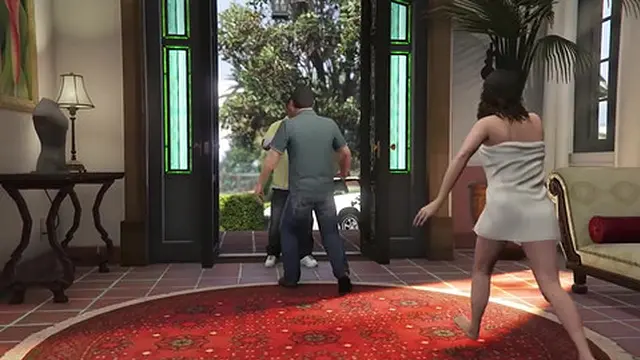 Michael′s Amanda in the bed