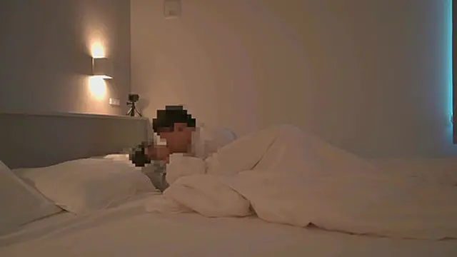 【個人撮影】#62 不倫中出し エンW夫妻の密室セックス 日本女性 ミルフィー