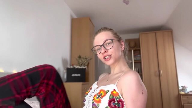 Amateur blonde POV hardcore roleplay with a dominant woman in a